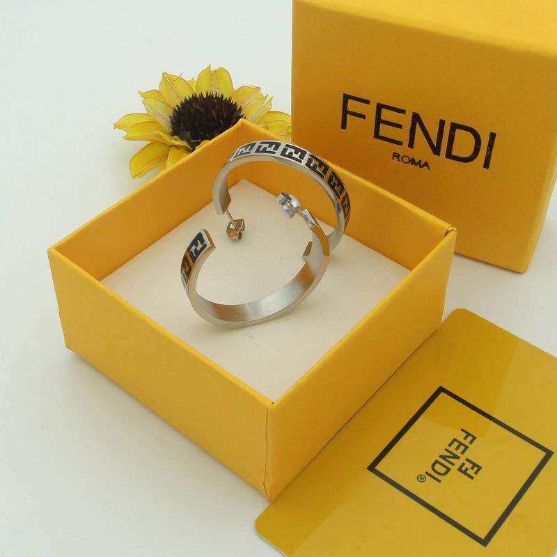 Fendi earring 03lyr89 (3)
